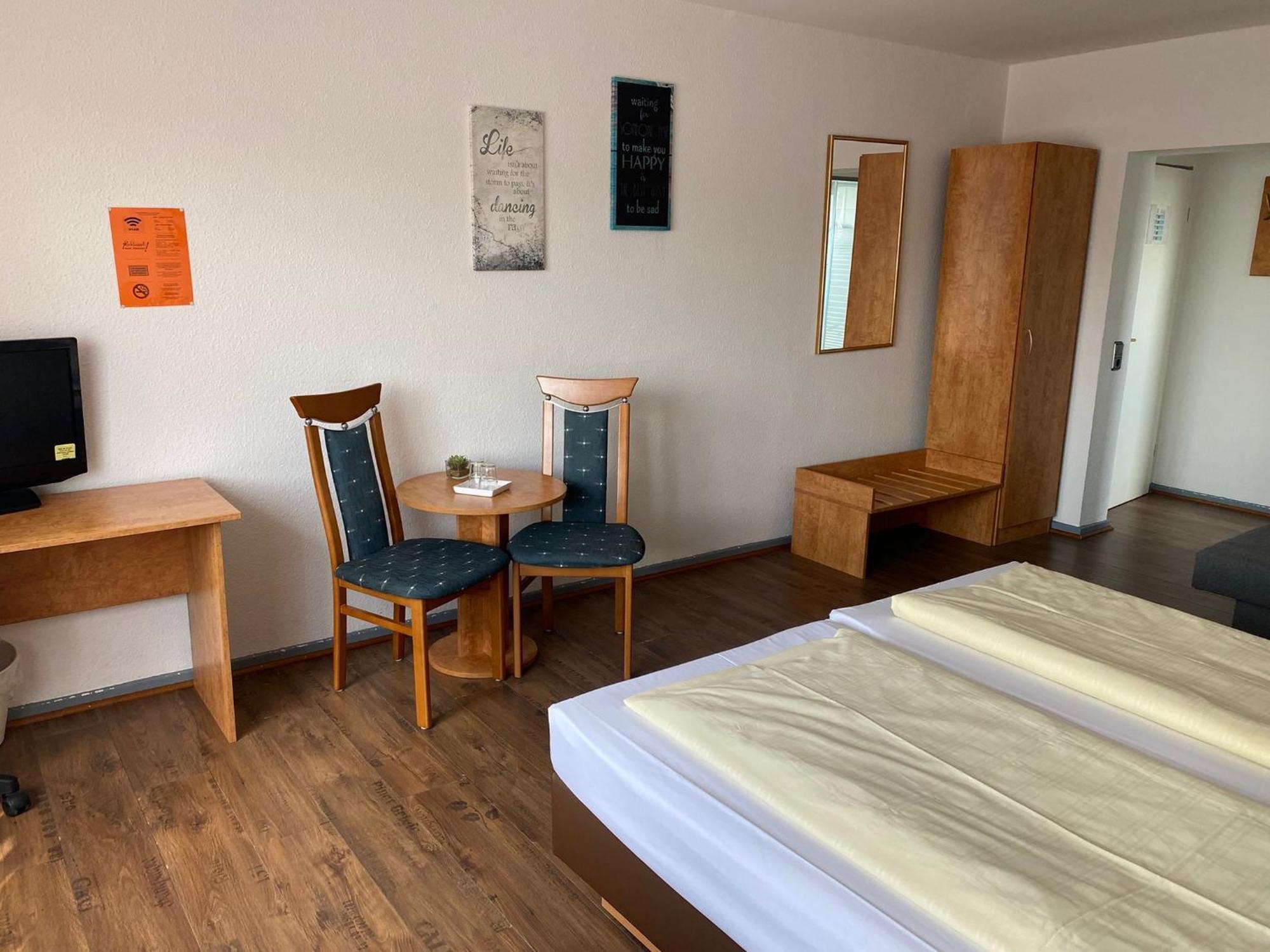 Hotel Sonne - Haus 1 Idstein Luaran gambar