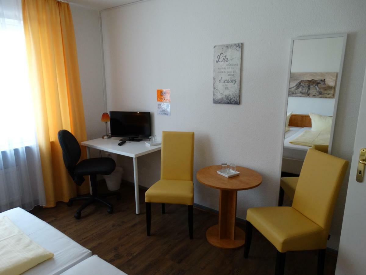 Hotel Sonne - Haus 1 Idstein Luaran gambar